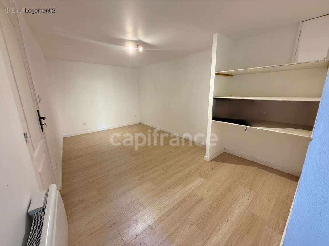 Maison avec deux logements indépendants : une opportunité rare pour habiter, investir ou réunir plusieurs générations - photo 14
