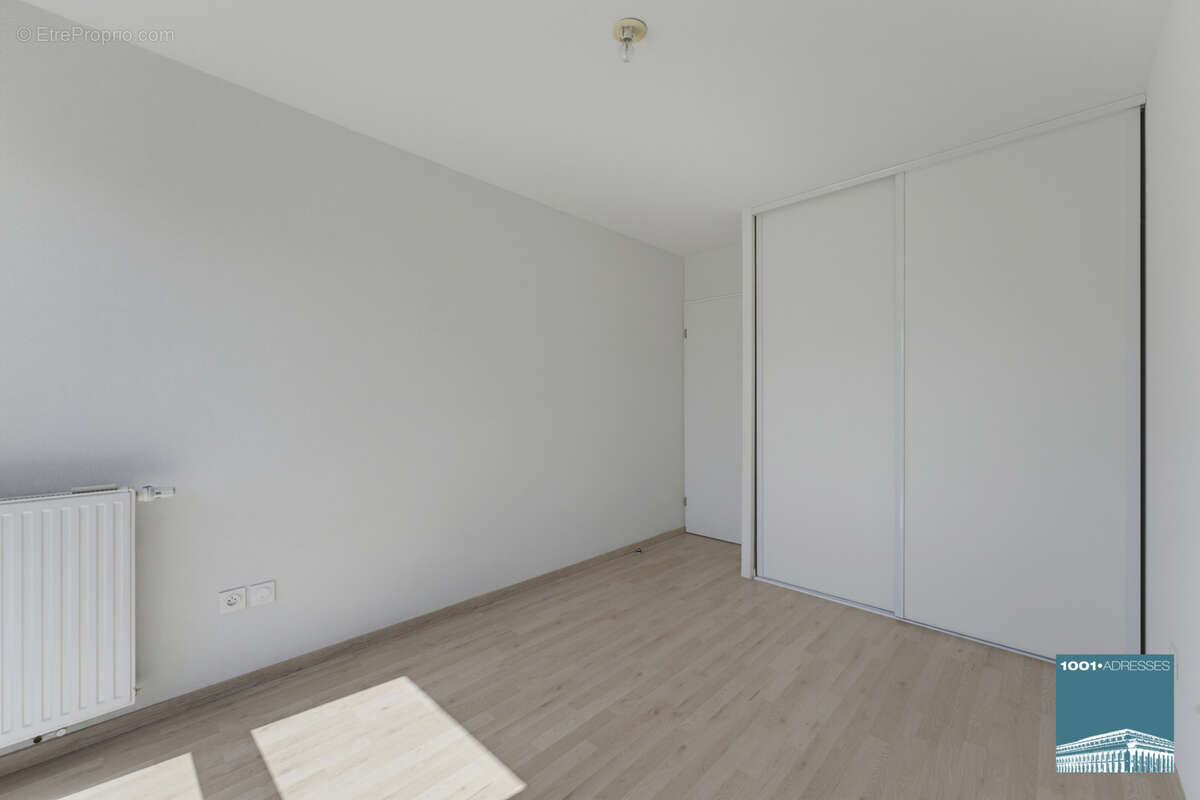 Dernier étage : T4 avec grande loggia et suite parentale - photo 9