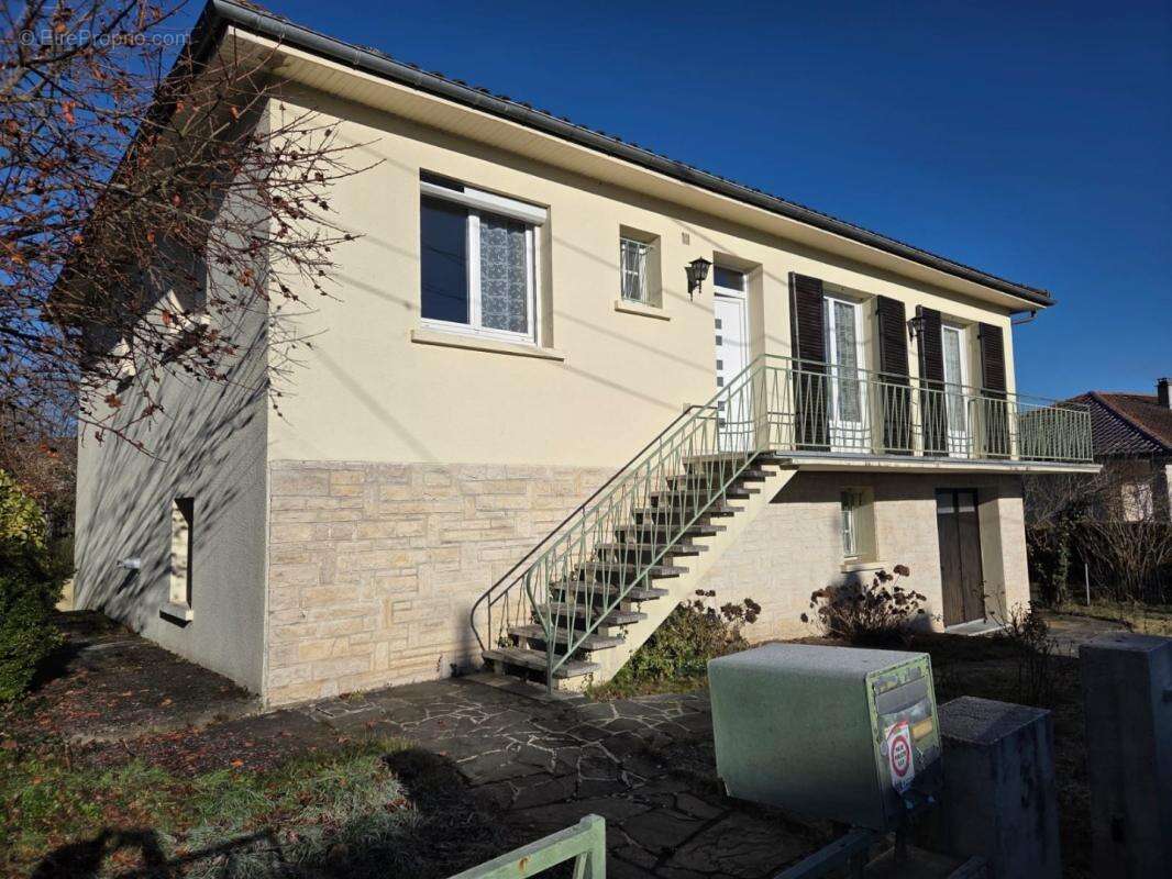 Maison à COULOUNIEIX-CHAMIERS