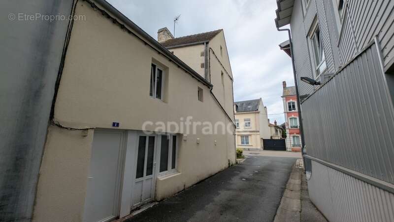 Immeuble de rapport à vendre à Trun (61160) – Proche Argentan et Falaise – Rentabilité locative immédiate - photo 5