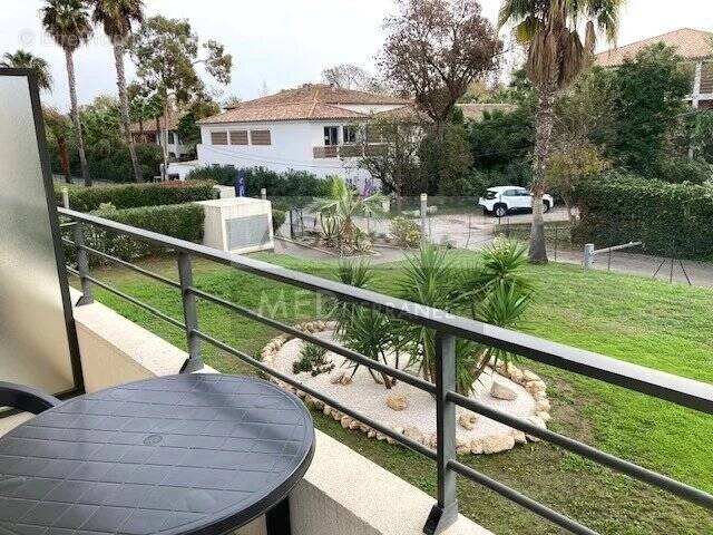 Appartement à MANDELIEU-LA-NAPOULE