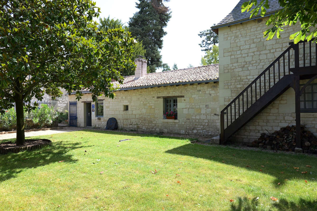 Maison à FONTEVRAUD-L'ABBAYE