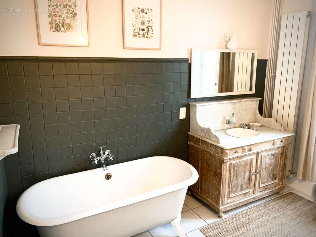 Maison à PAYRIN-AUGMONTEL