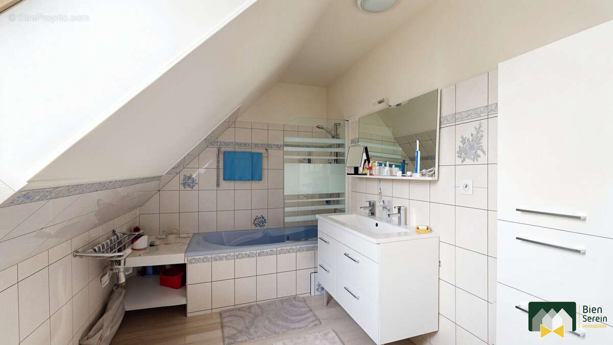 Maison à LA BOURDINIERE-SAINT-LOUP