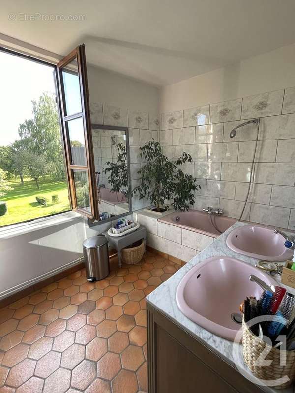 Maison à BOISSEY-LE-CHATEL