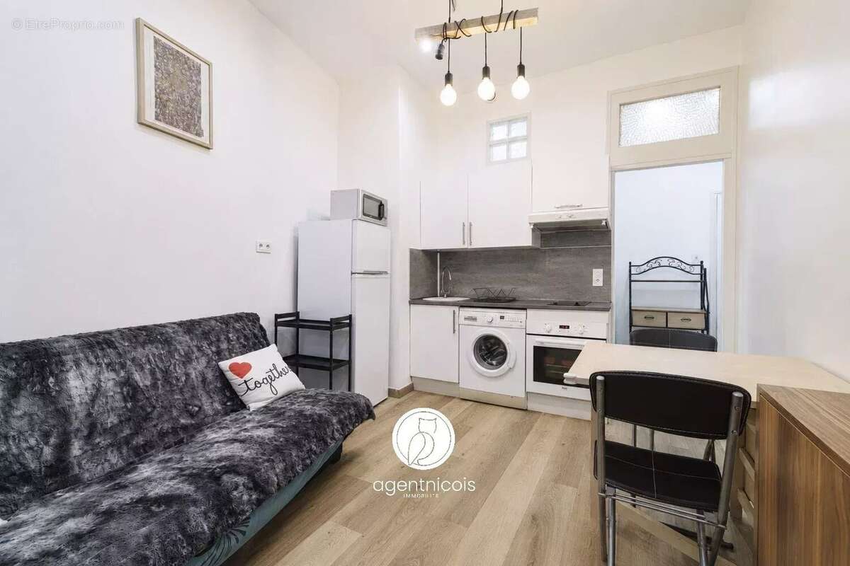 Nice // Centre-Ville : 2 pièces / Bon état / Investissement locatif - photo 4
