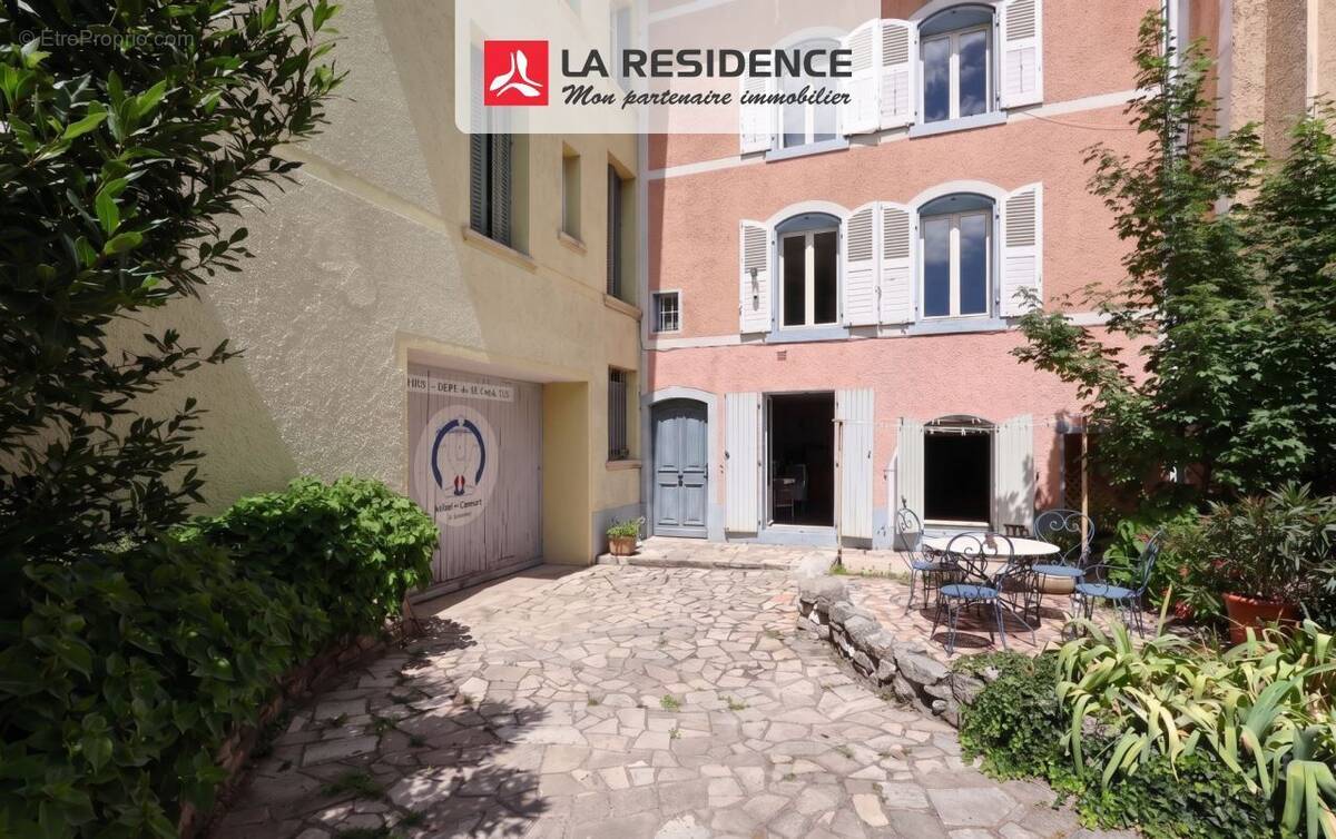 Maison à ROMANS-SUR-ISERE