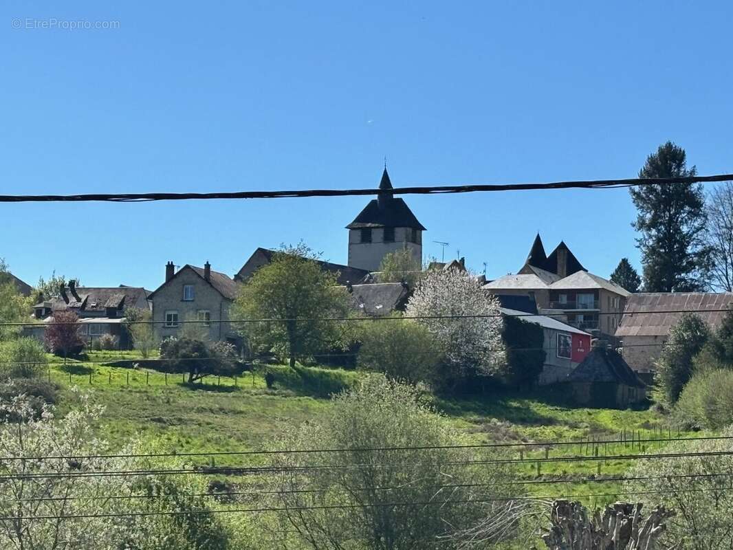 Maison à CHAMBERET