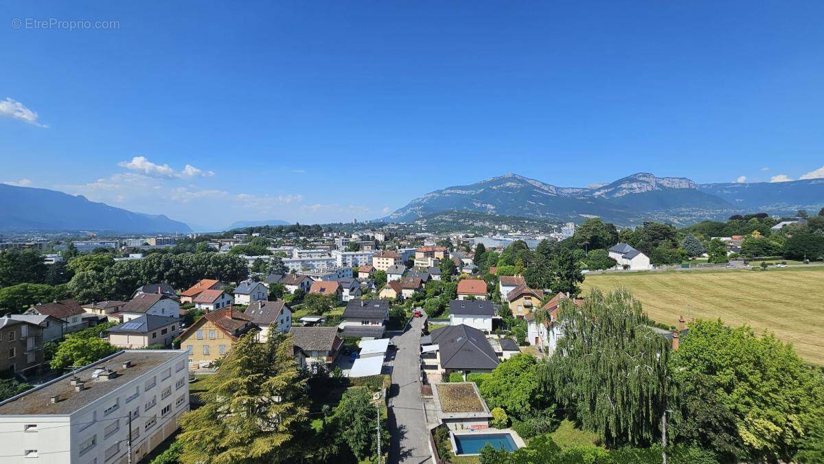 Appartement à JACOB-BELLECOMBETTE