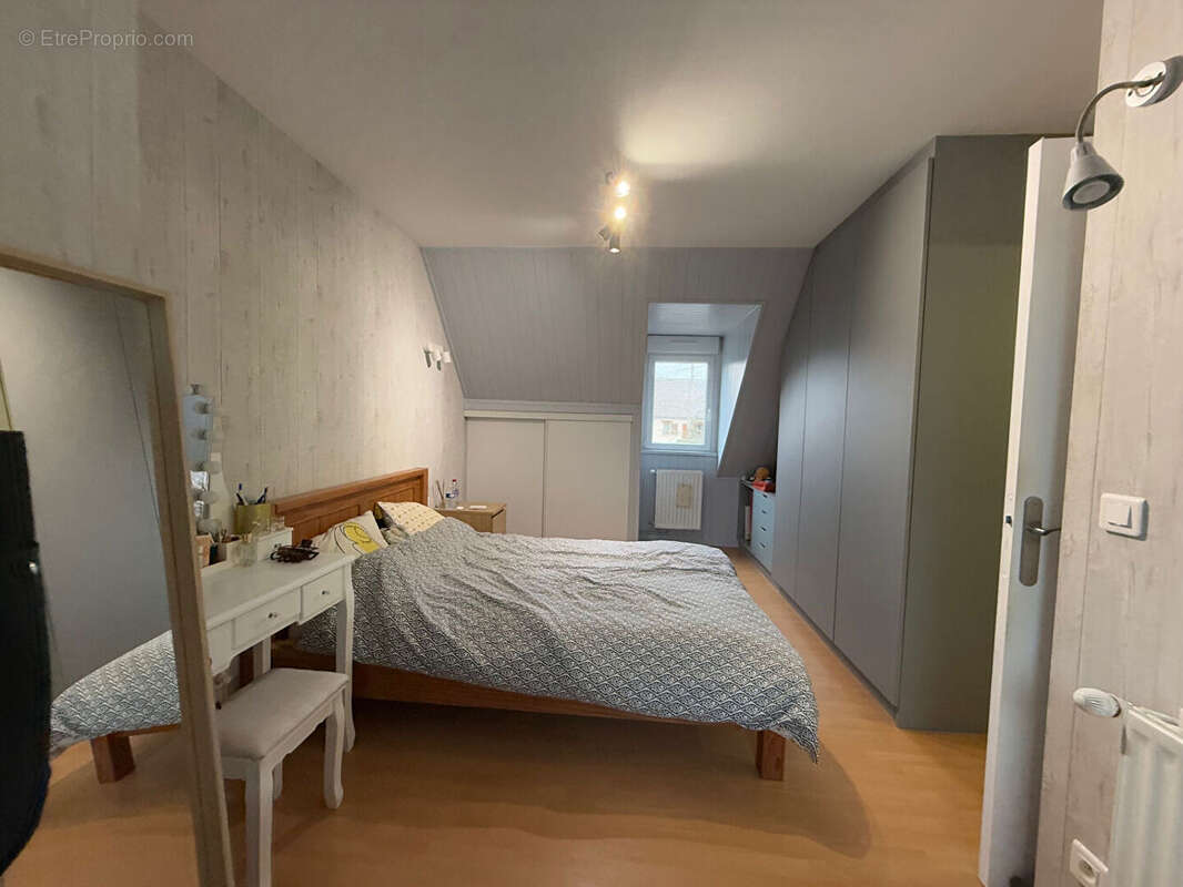 Maison à SAINT-DOULCHARD