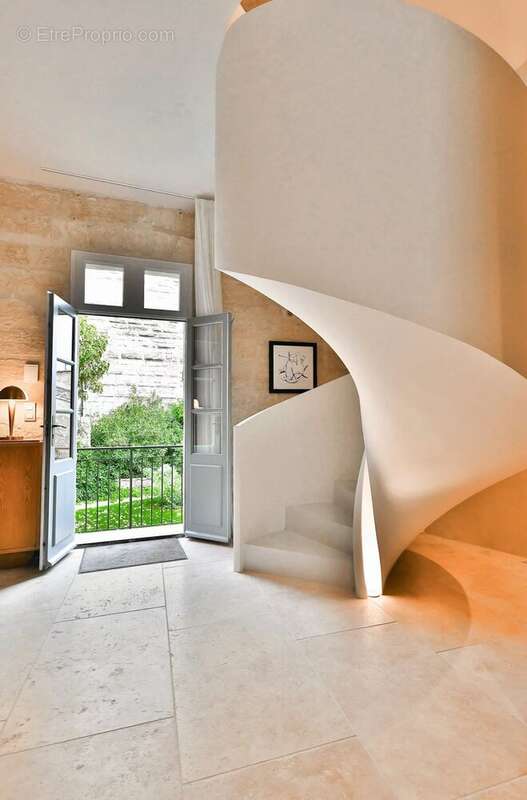 Superbe appartement dans le centre d'Uzès avec jardin - photo 6