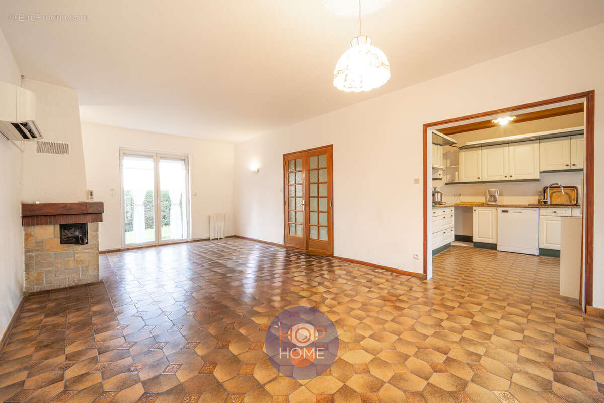 Maison à NEUVE-CHAPELLE