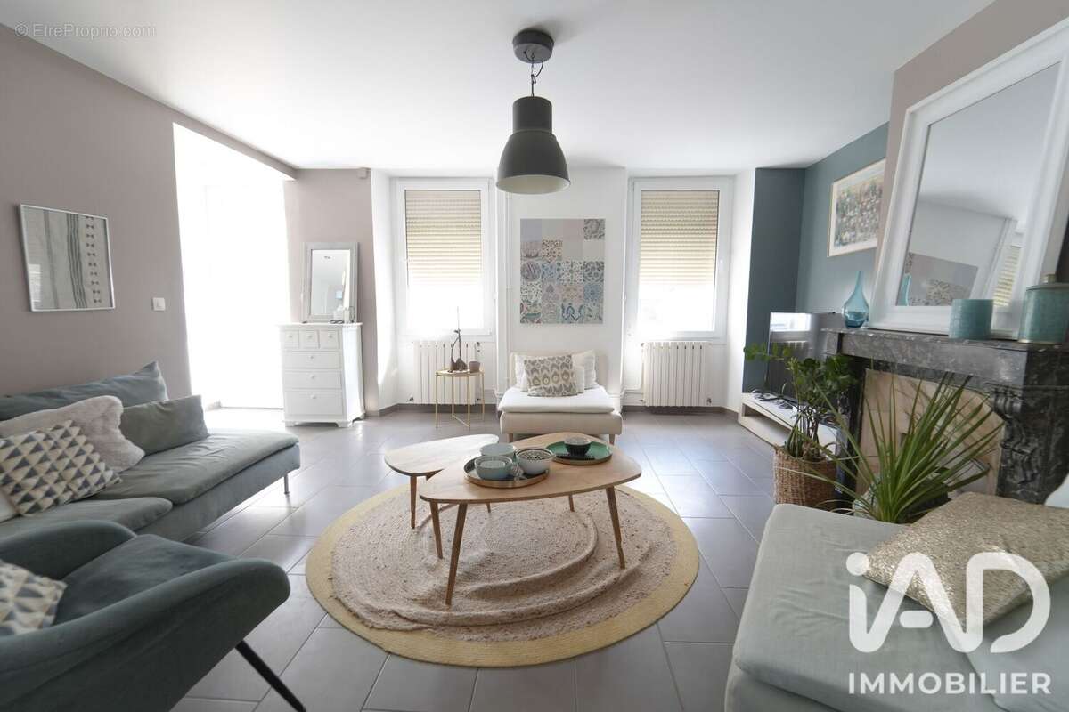 Maison 138 m² à Pringy  - photo 4