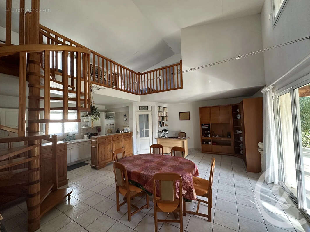 Maison à SAINT-PALAIS-SUR-MER