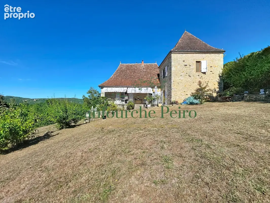 A 6km au sud de Saint Cyprien - photo 8
