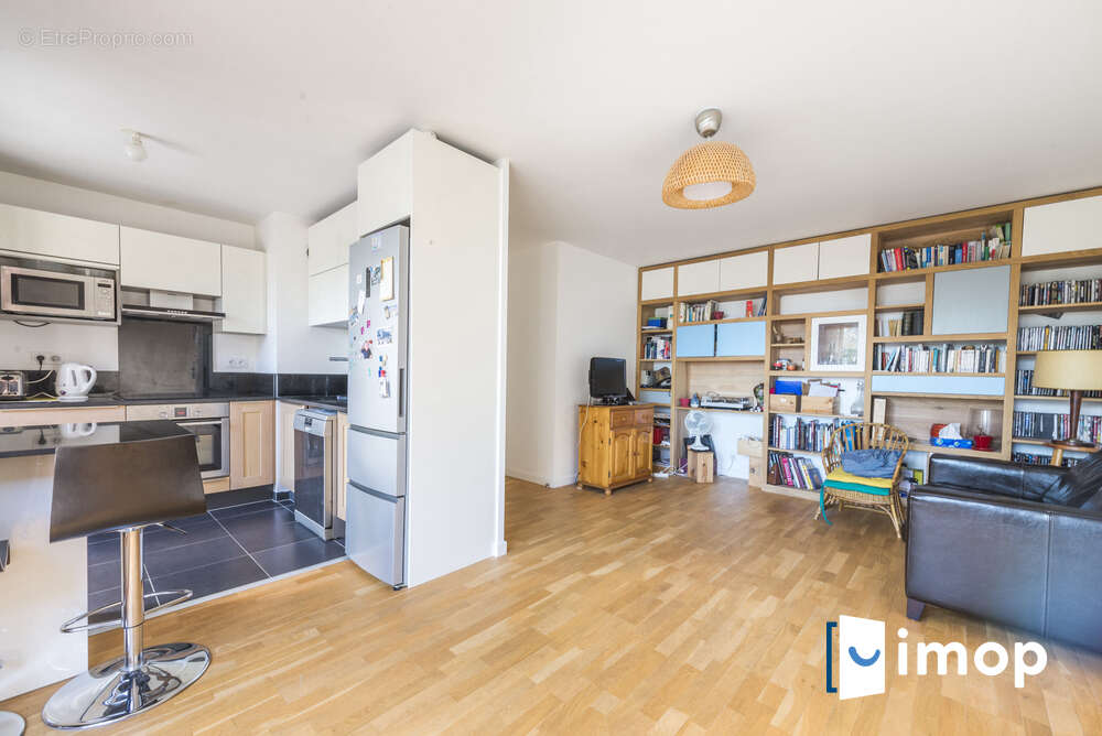 Appartement à IVRY-SUR-SEINE