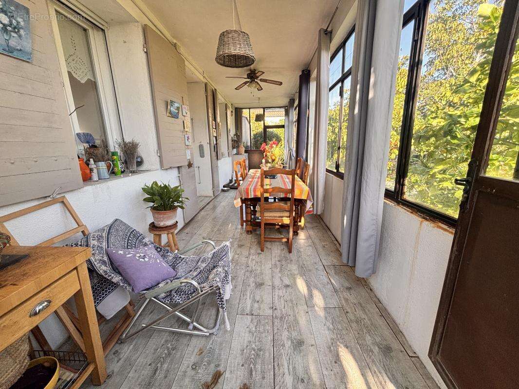 Appartement à PLAN-DE-CUQUES