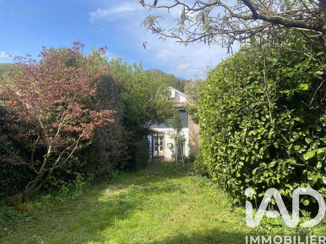 Maison 176 m² à Vaux  - photo 3