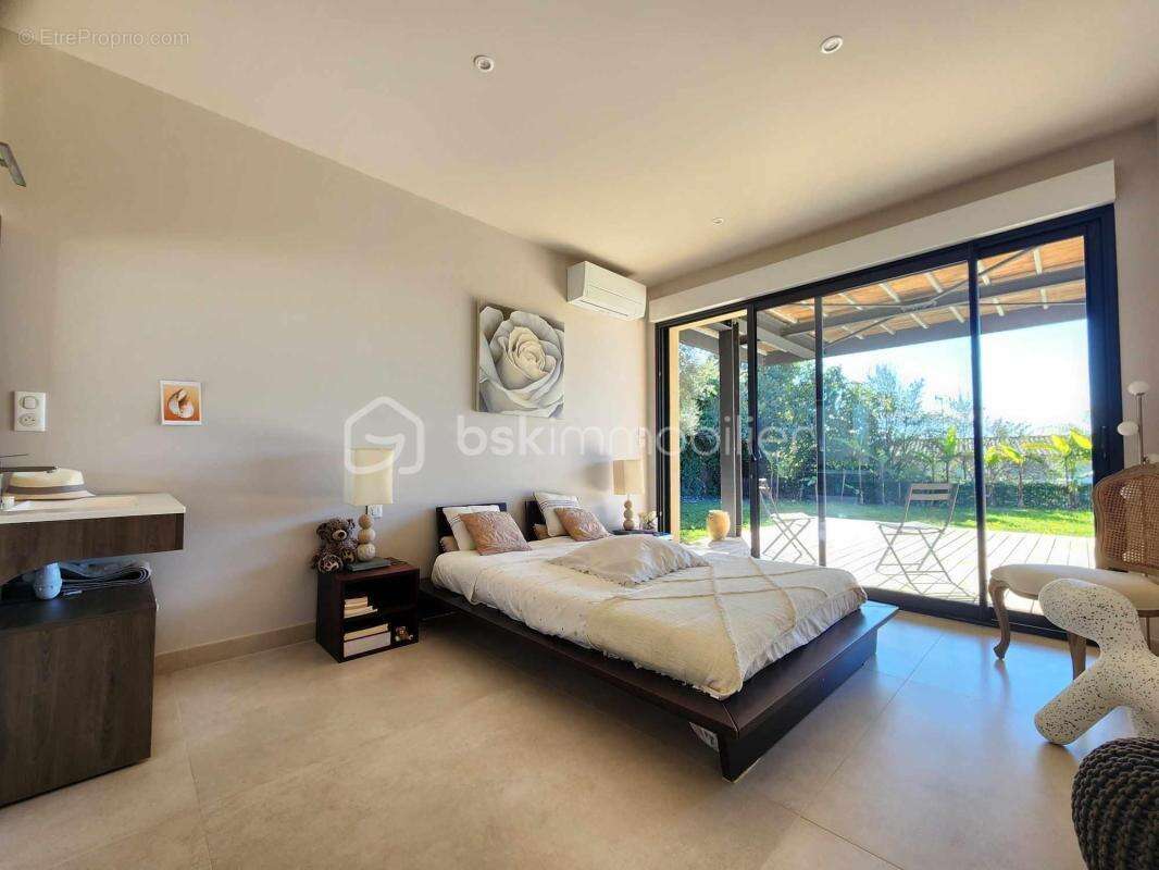 À Pézenas, superbe villa d'architecte - photo 15