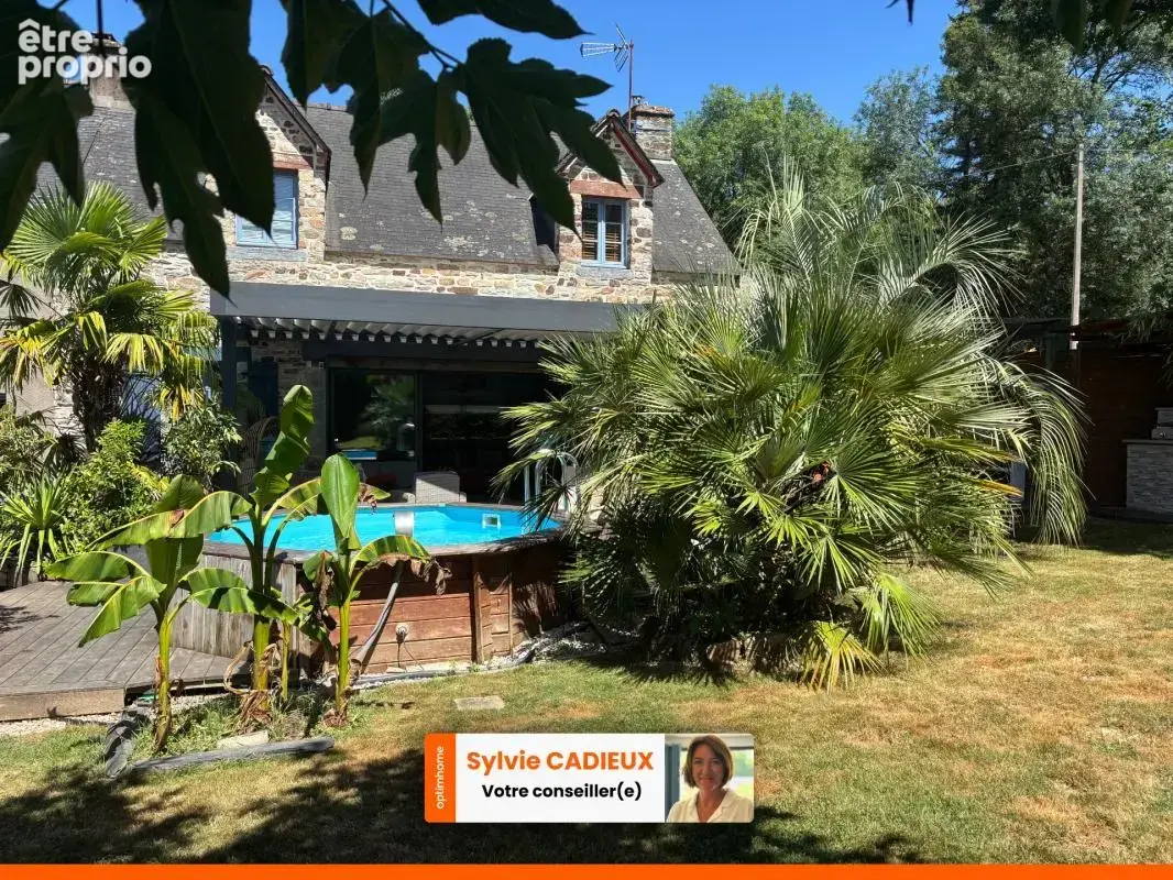 Maison à LA GACILLY