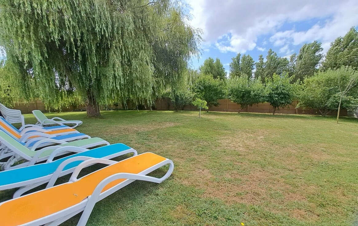 Ensemble immobilier d'exception à étel ! résidence principale & gîtes ! piscine !dpe b - photo 11