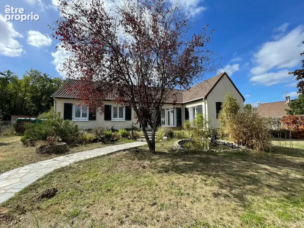 Photo Maison à Moisson au prix de 348 000€