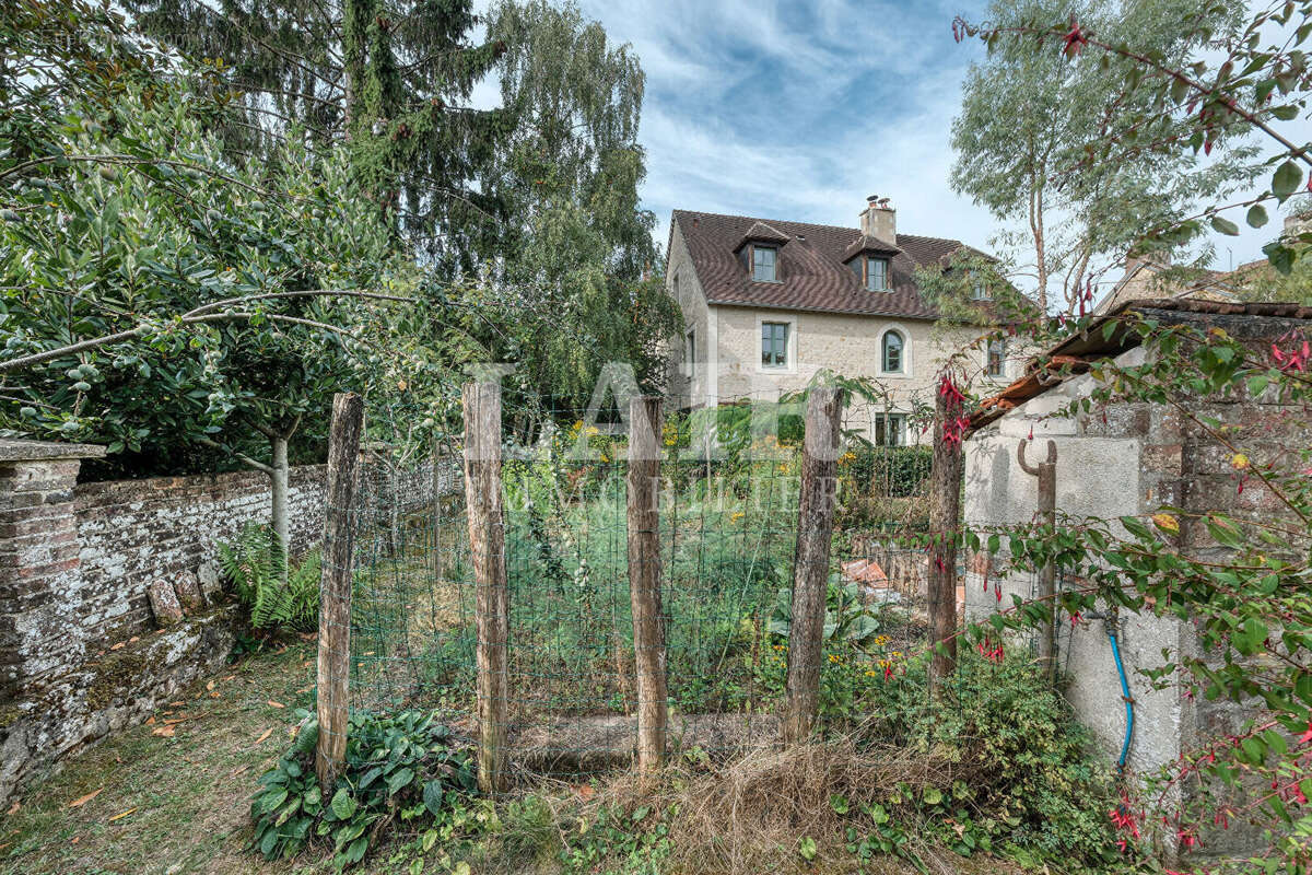 Maison à MORTAGNE-AU-PERCHE