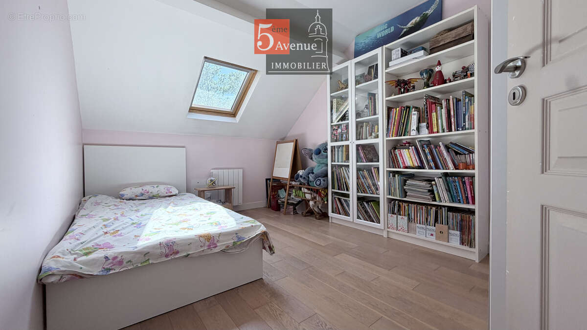 Maison familiale avec double espace de vie, domaine du Lys à Lamorlaye - photo 11