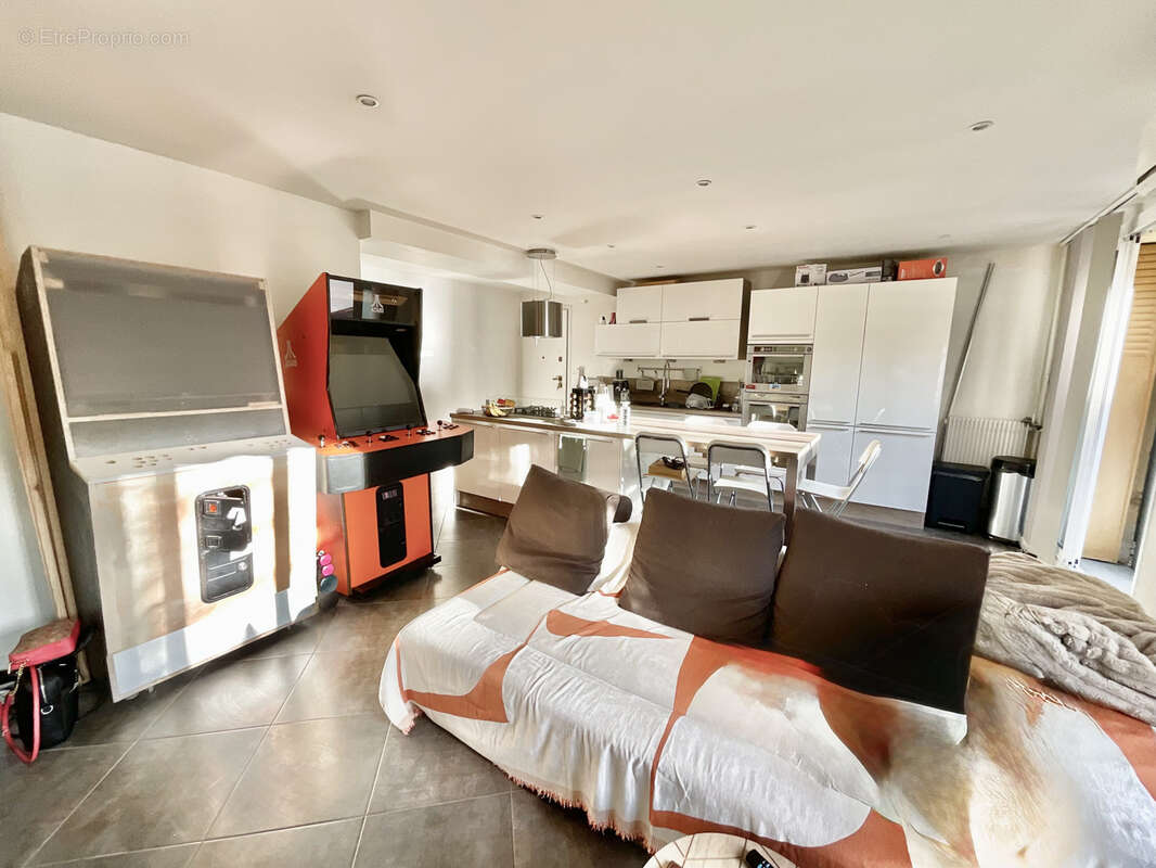 Appartement à AIX-EN-PROVENCE