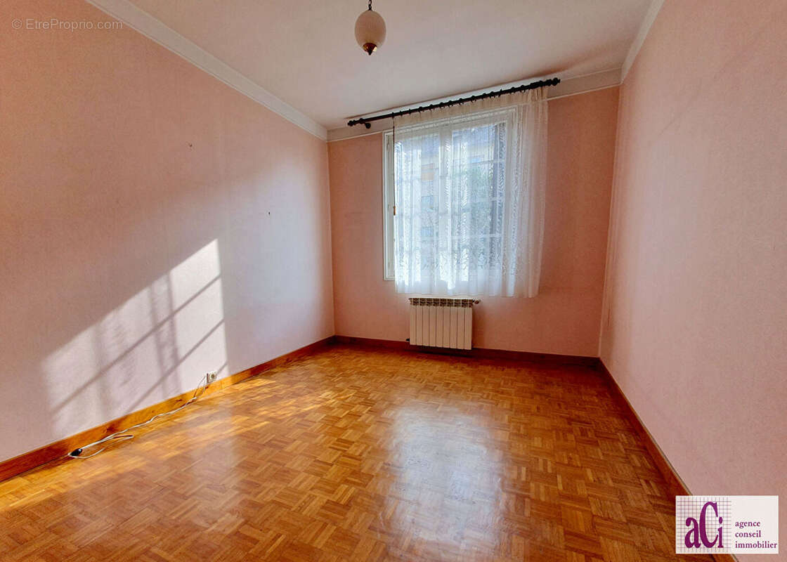 Maison à CHEVILLY-LARUE