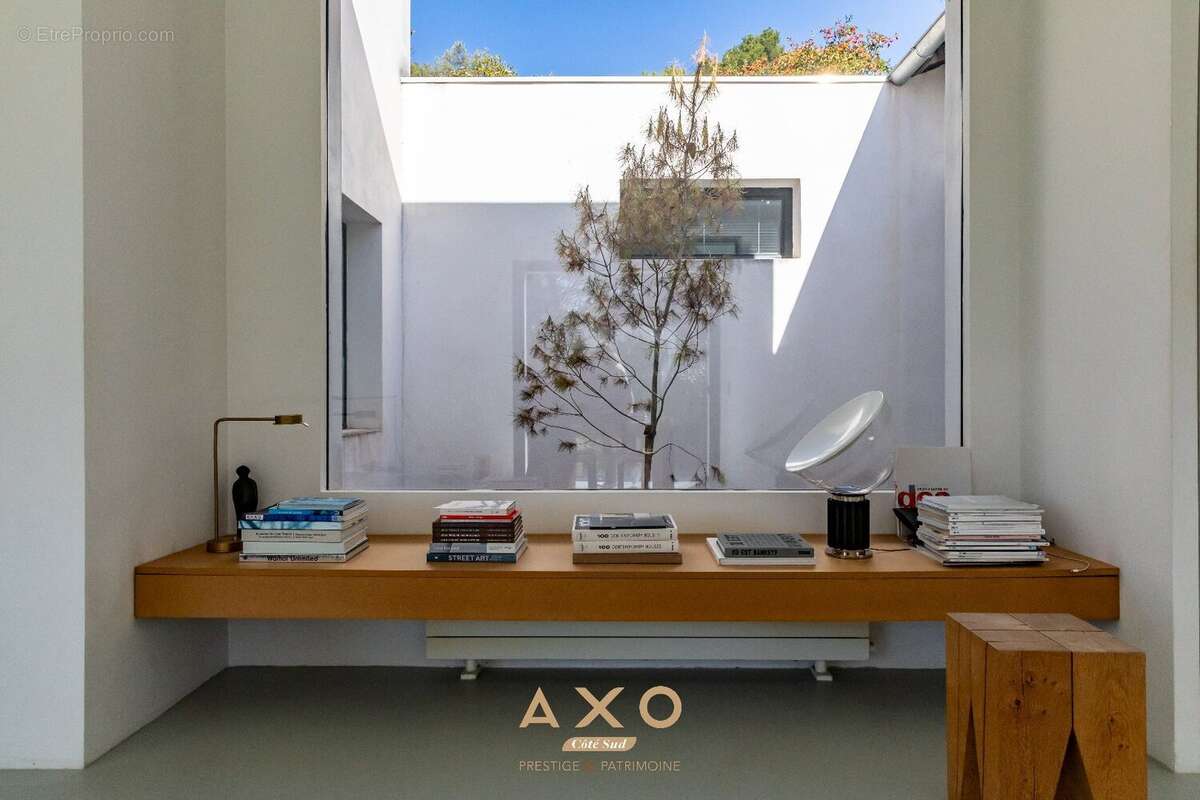 Maison à LE THOLONET