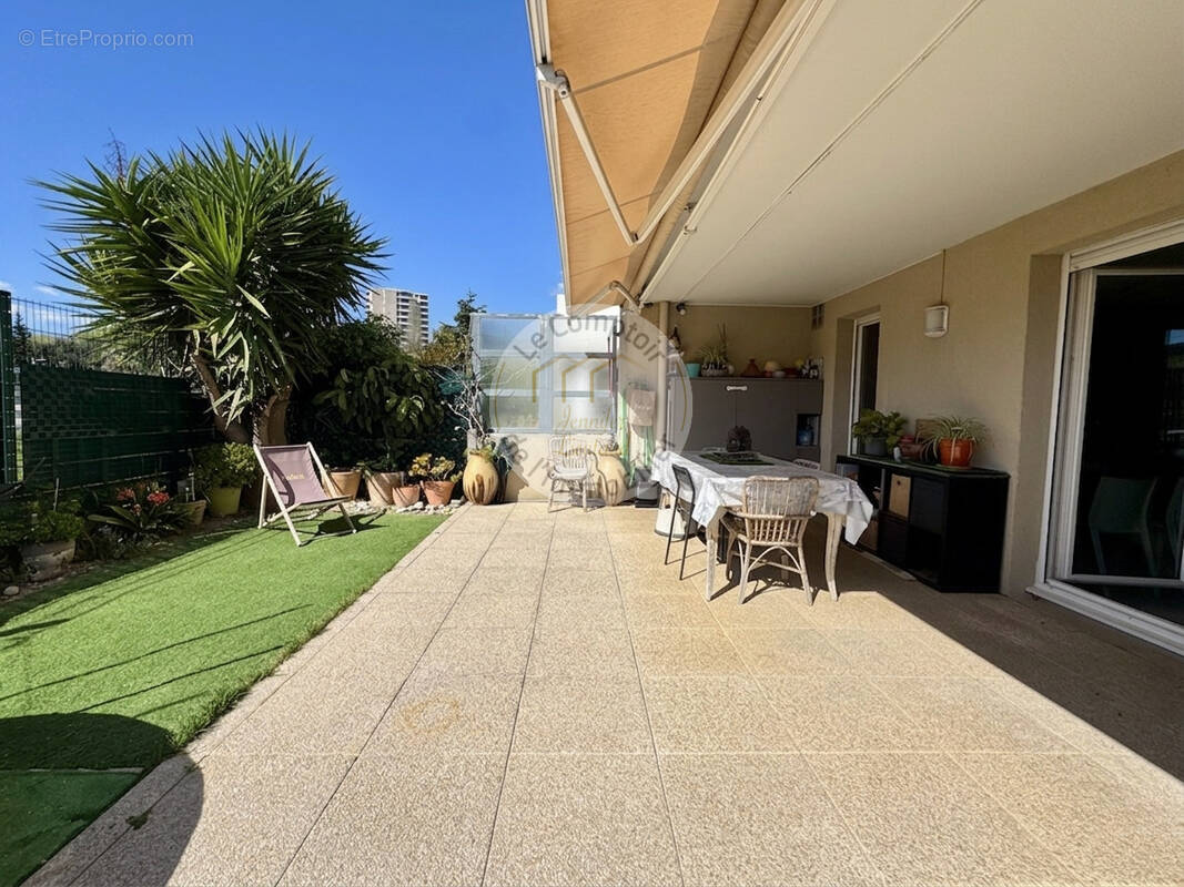 Appartement à MARSEILLE-9E