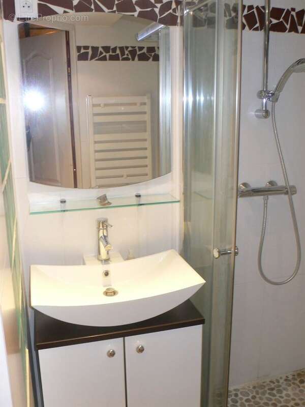 Appartement à PARIS-2E