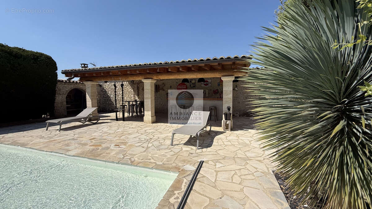 Maison à LIVRON-SUR-DROME