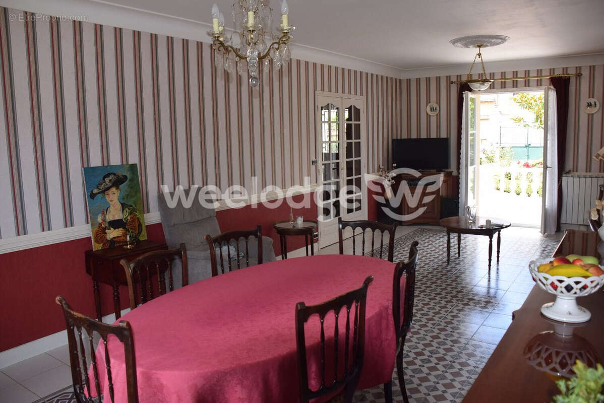 Maison 5 pièces 120 m² à vendre à Saint-Gaultier (36800) - photo 9