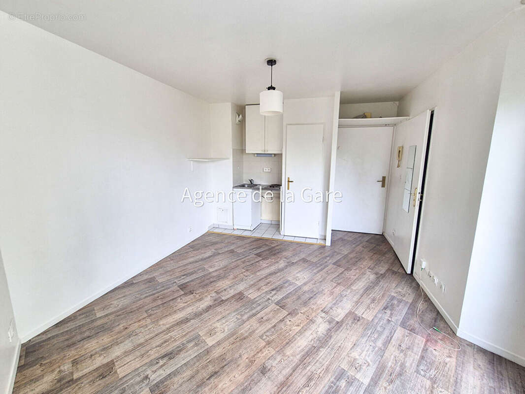 Appartement à HOUILLES