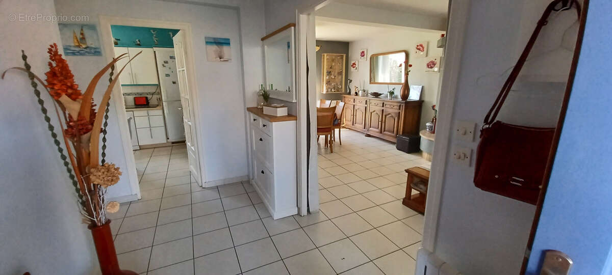 Maison à LE RELECQ-KERHUON