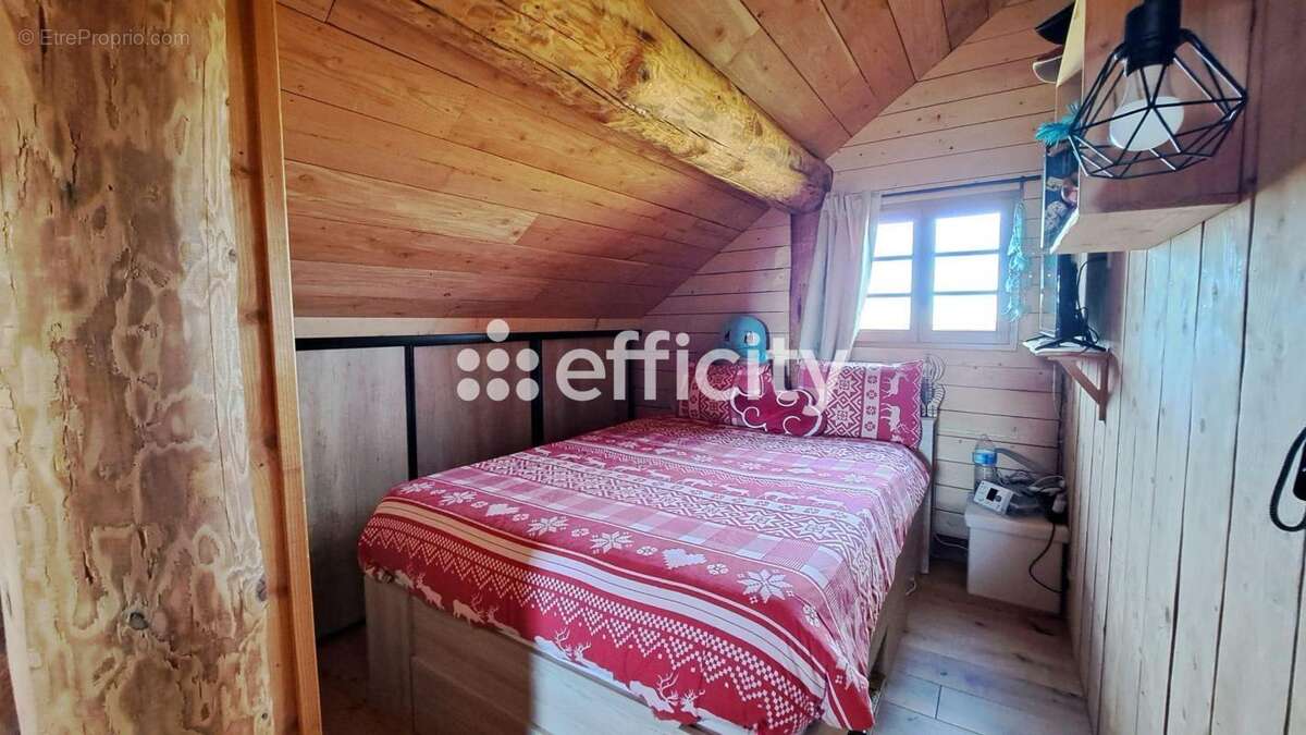 Maison 341 m² à Ger  - photo 12