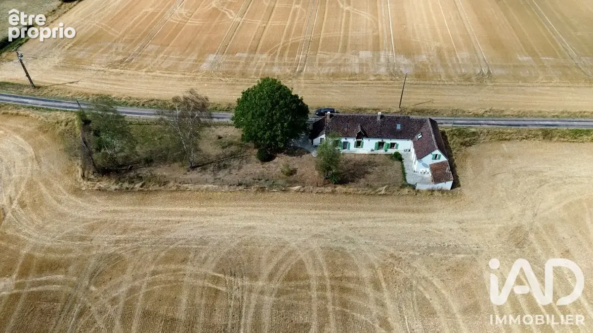Photo 1 - Maison à DOUCHY