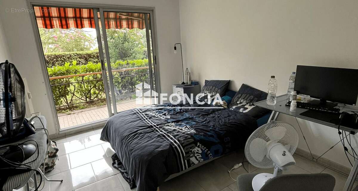 Appartement à MANDELIEU-LA-NAPOULE