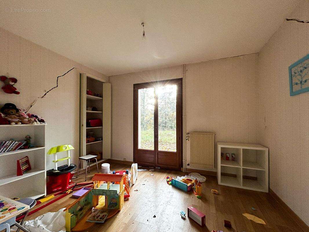 Maison à MERY-SUR-CHER