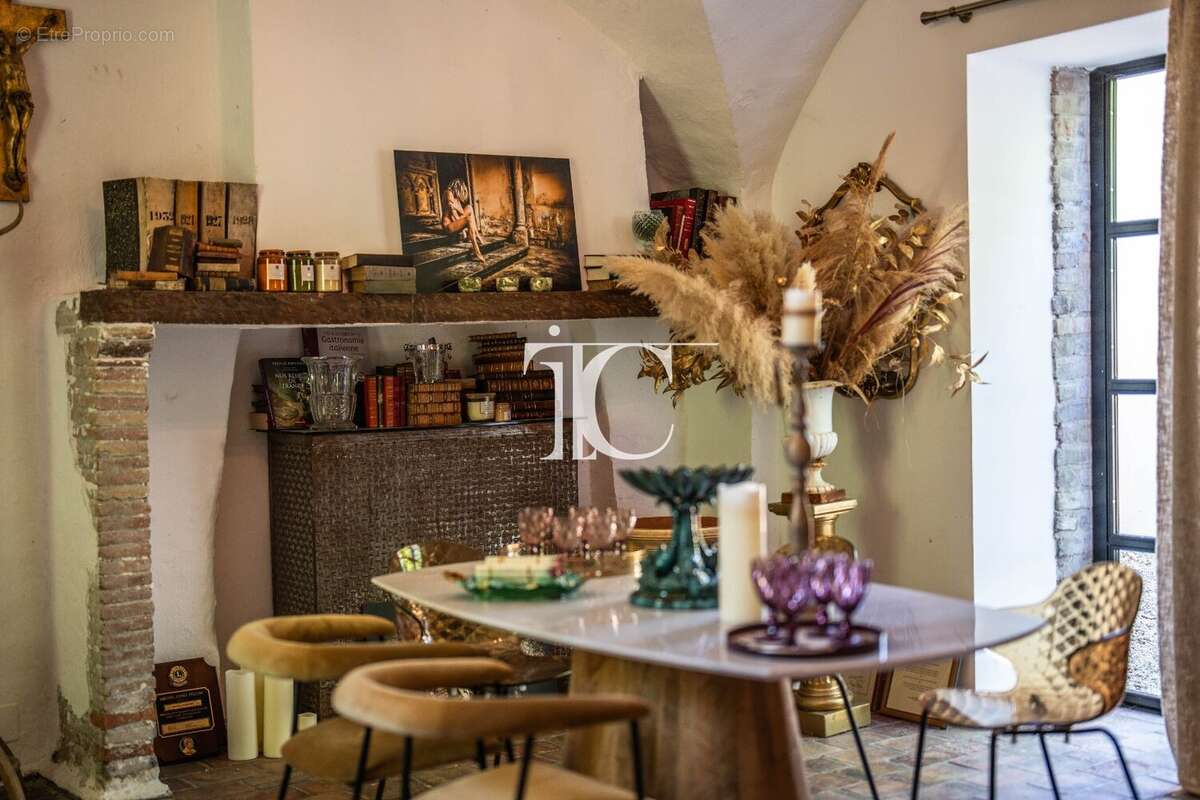 Maison à FLAUX
