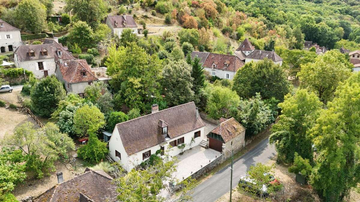 Maison à VAYRAC