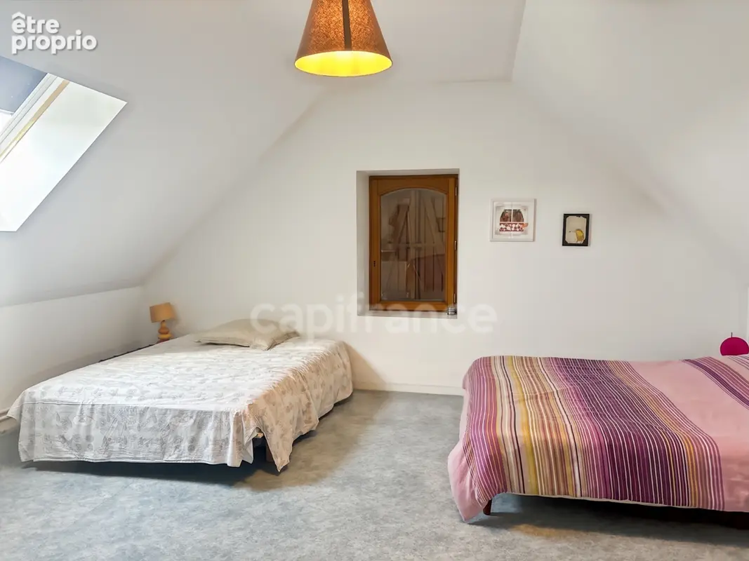 A vendre SAINT JEAN D’ASSÉ Maison de caractère avec dépendances sur 2,5 hectares - photo 10