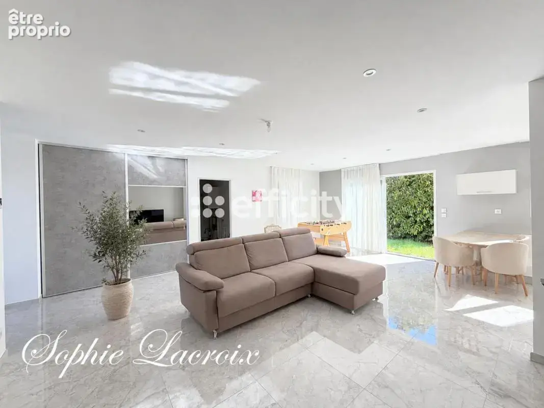 Maison 4 pièces 104 m² à vendre à Anjou (38150) - photo 5