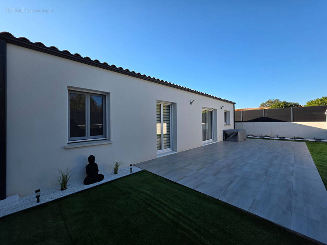 Maison à BREUIL-MAGNE