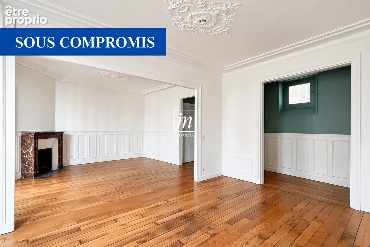 Appartement à PARIS-17E