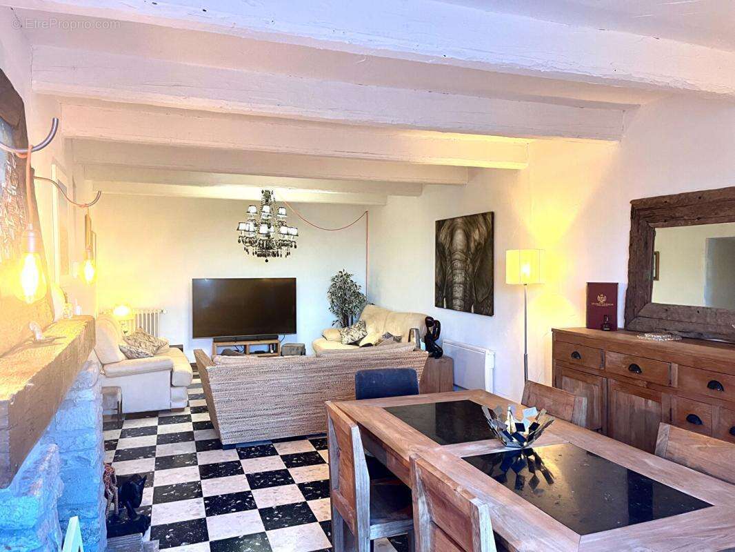 Maison à DRAGUIGNAN