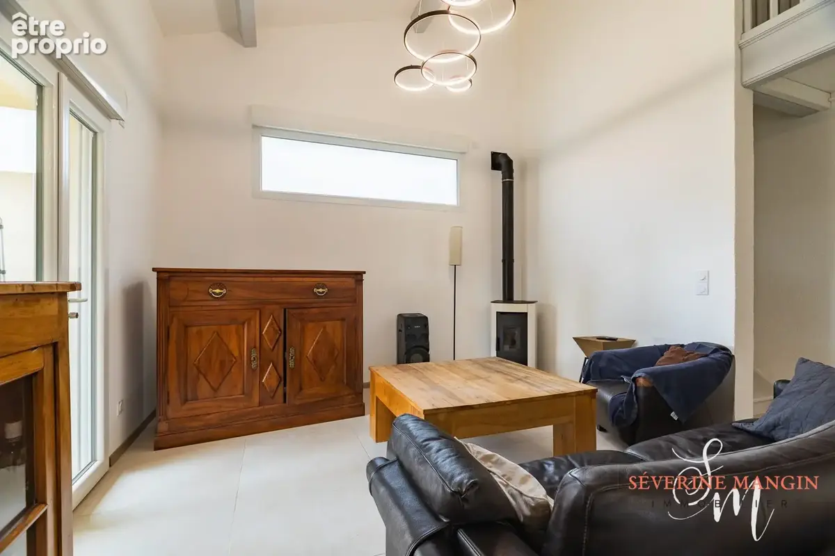 Maison 138 m² à Romans-Sur-Isere  - photo 8