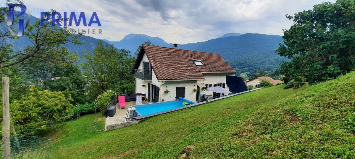 Maison à SAINT-PIERRE-DE-MESAGE